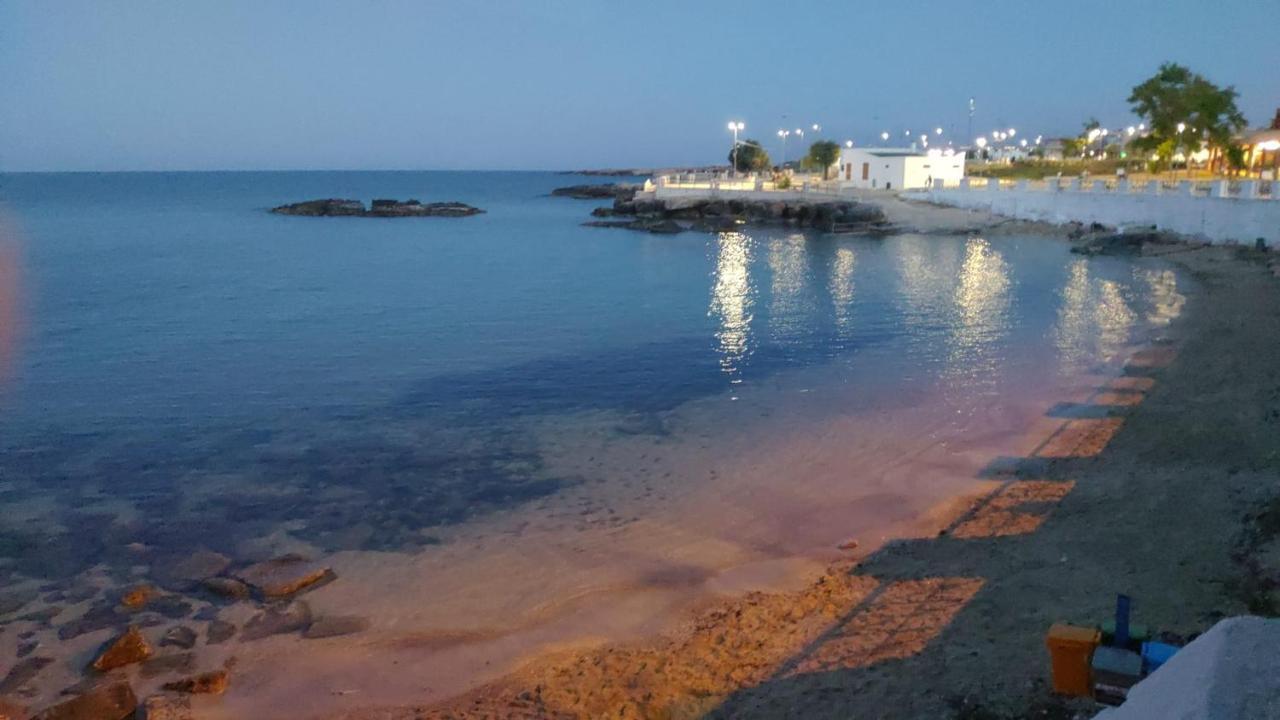 Dimora Eride Apartment Monopoli Bagian luar foto