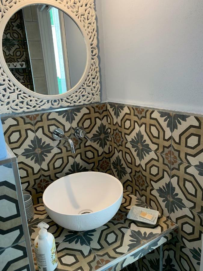 Dimora Eride Apartment Monopoli Bagian luar foto