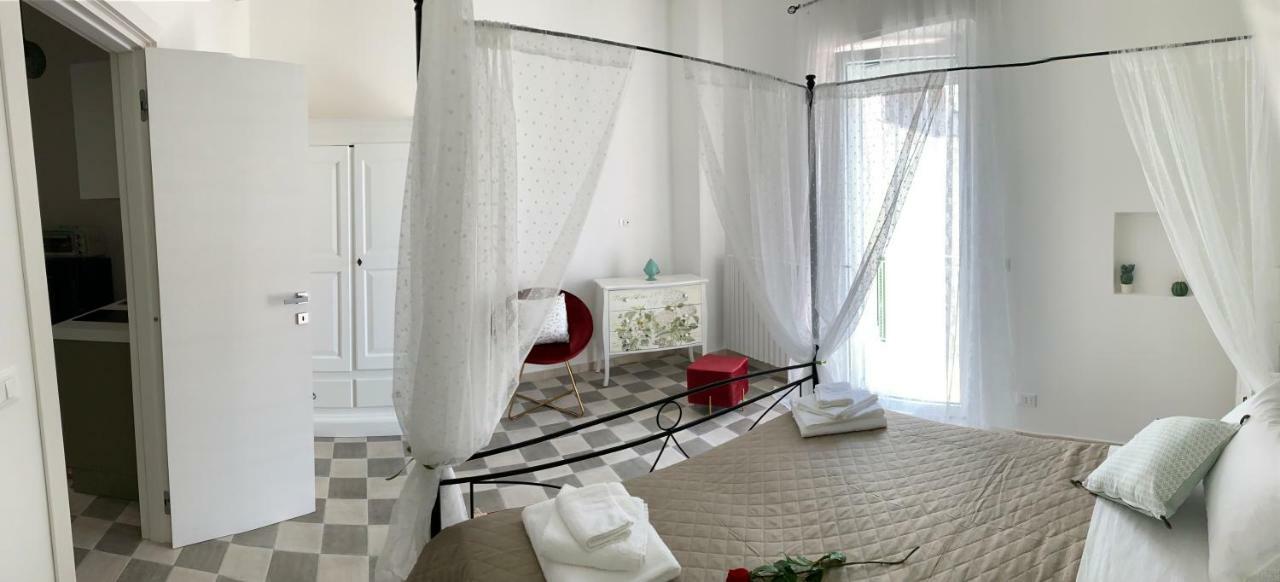 Dimora Eride Apartment Monopoli Bagian luar foto